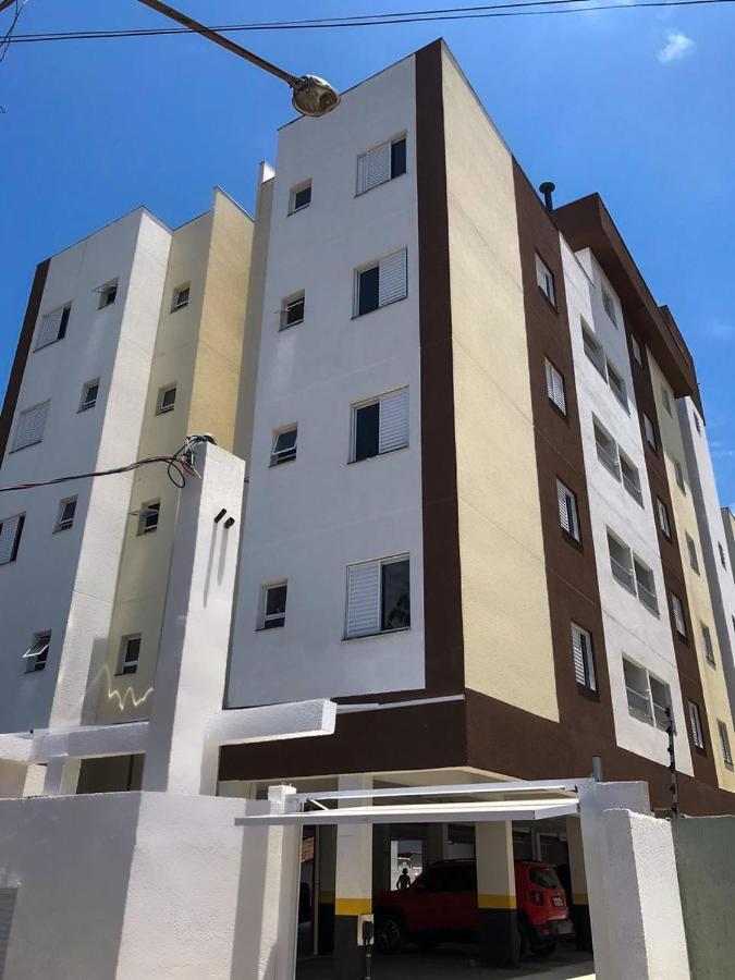 Apartamento Novo , Poucos Metros Da Praia Com Wi Fi Убатуба Екстериор снимка