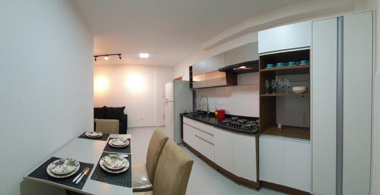 Apartamento Novo , Poucos Metros Da Praia Com Wi Fi Убатуба Екстериор снимка