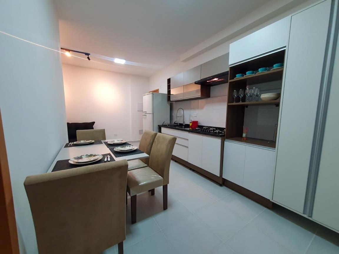 Apartamento Novo , Poucos Metros Da Praia Com Wi Fi Убатуба Екстериор снимка